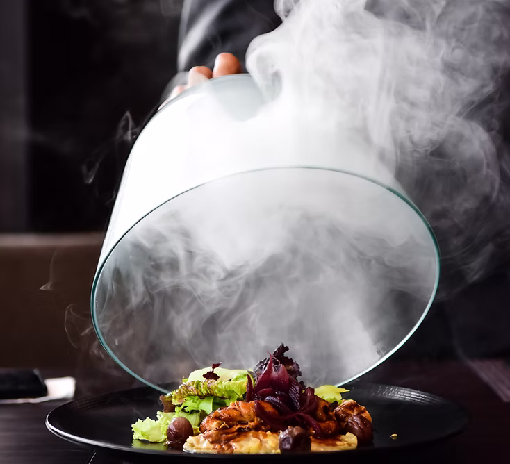 Steaming dish presentation